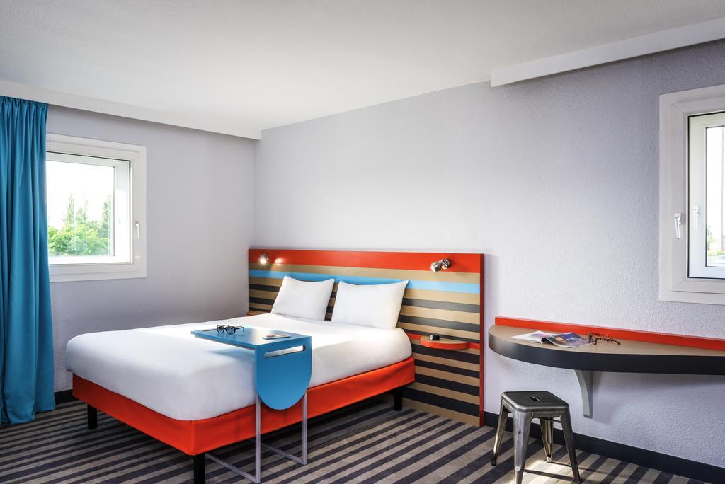 Hotel Ibis Styles Antony Paris Sud Exterior foto